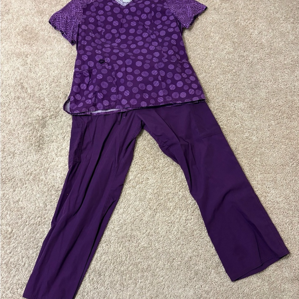 Scrubstar Purple Patterned top and solid bottom set in eggplant
